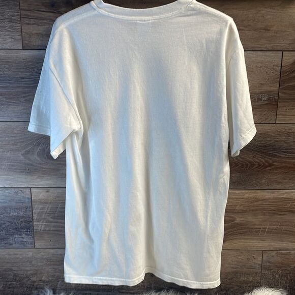 Gildan Activewear Collectible Tshirt “Alaska”, Size Medium, White, Unisex - Picture 5 of 5